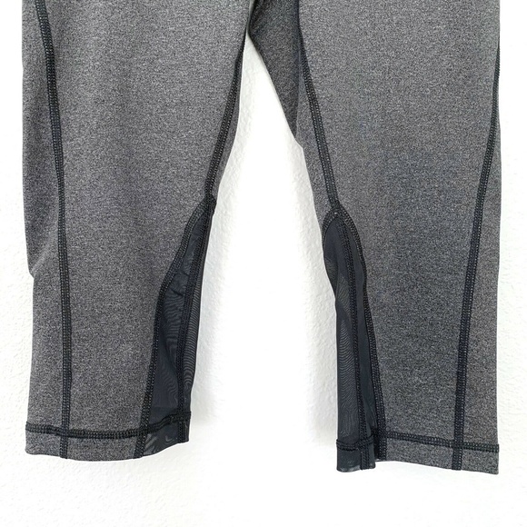 Z by Zella Gray Mesh Panel Crop Capri Leggings - Picture 5 of 8